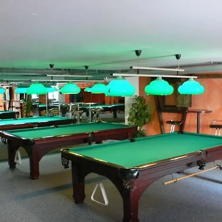 Restaurant Alte Brauerei Szálloda Celerina/Schlarigna